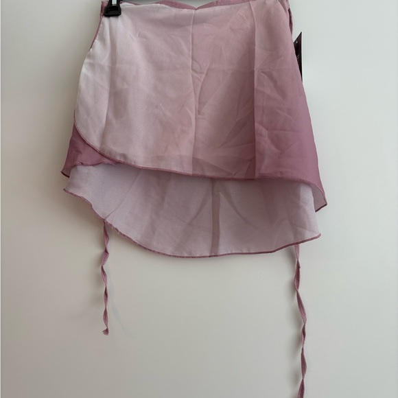 Pink wrap ballet skirt - Picture 1 of 2